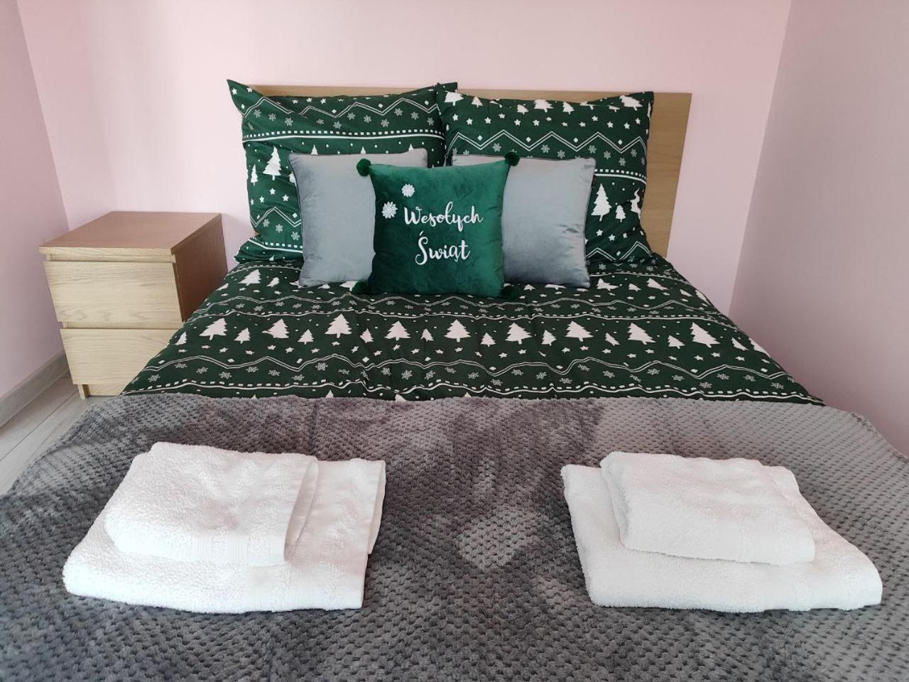Apartament Przy Parku Swietlikow *