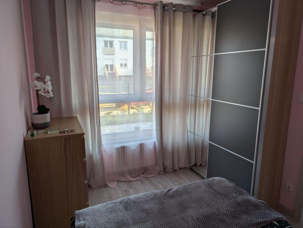 Apartament Przy Parku Swietlikow Wrocław